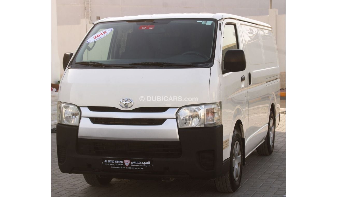 Toyota Hiace GL - Standard Roof Toyota Hiace 2018 GCC, in excellent condition