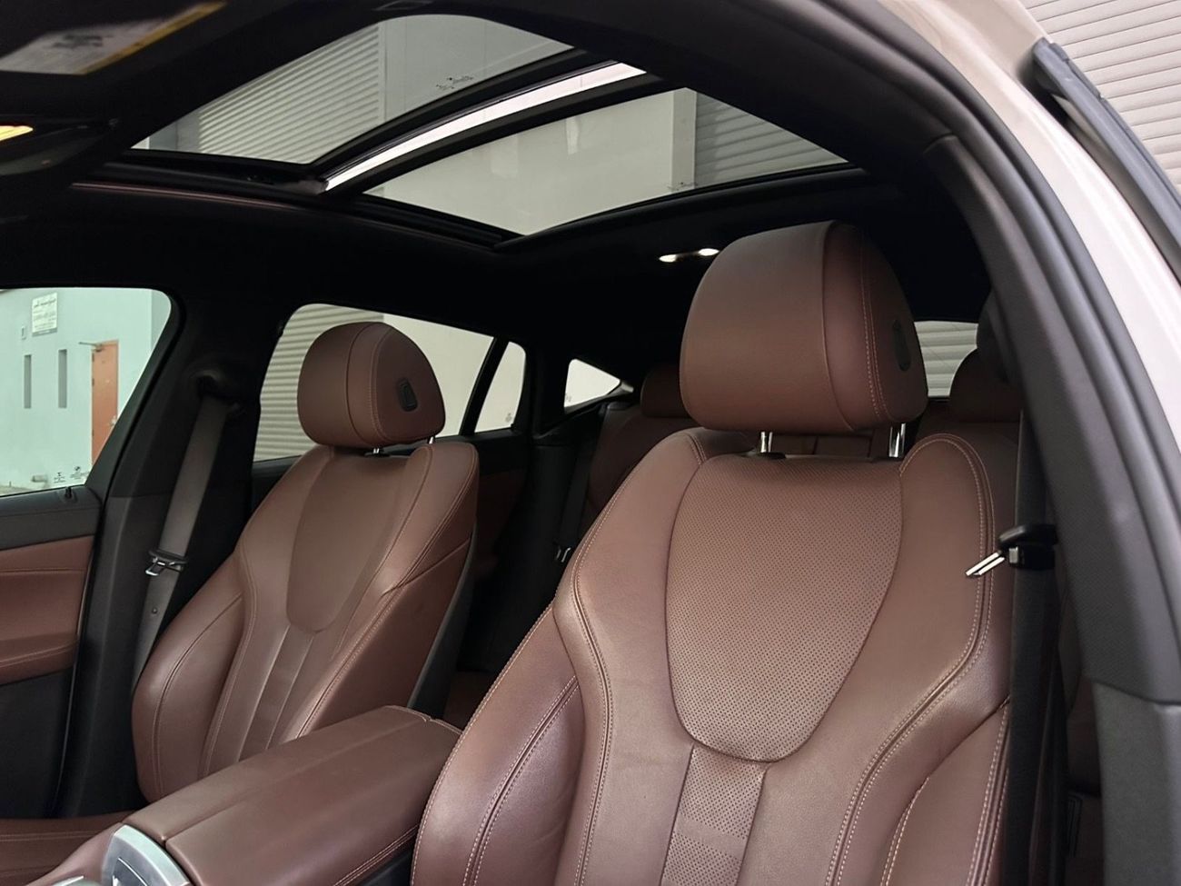 بي أم دبليو X6 xDrive 40i 3.0L