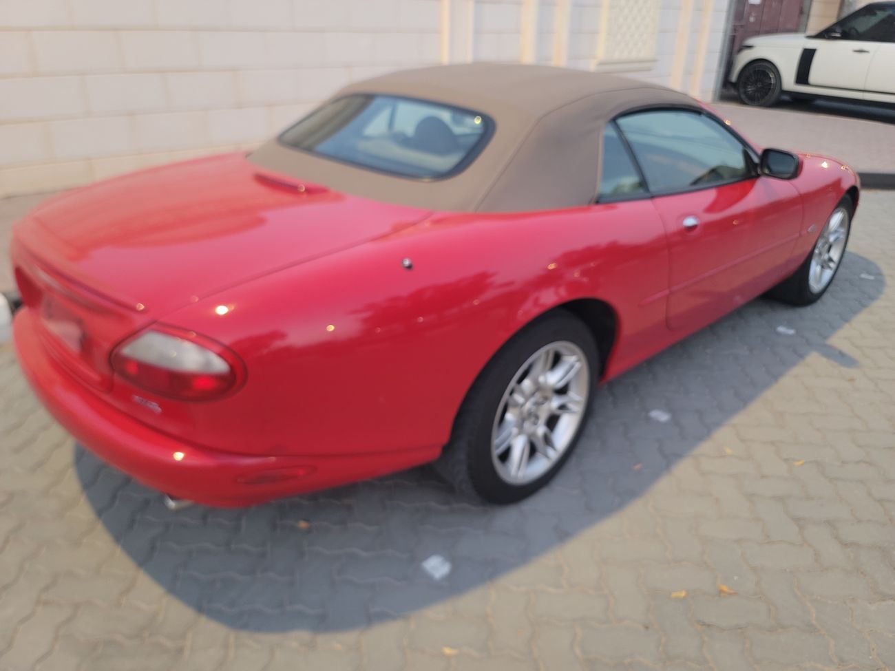 جاكوار XKR 4.0