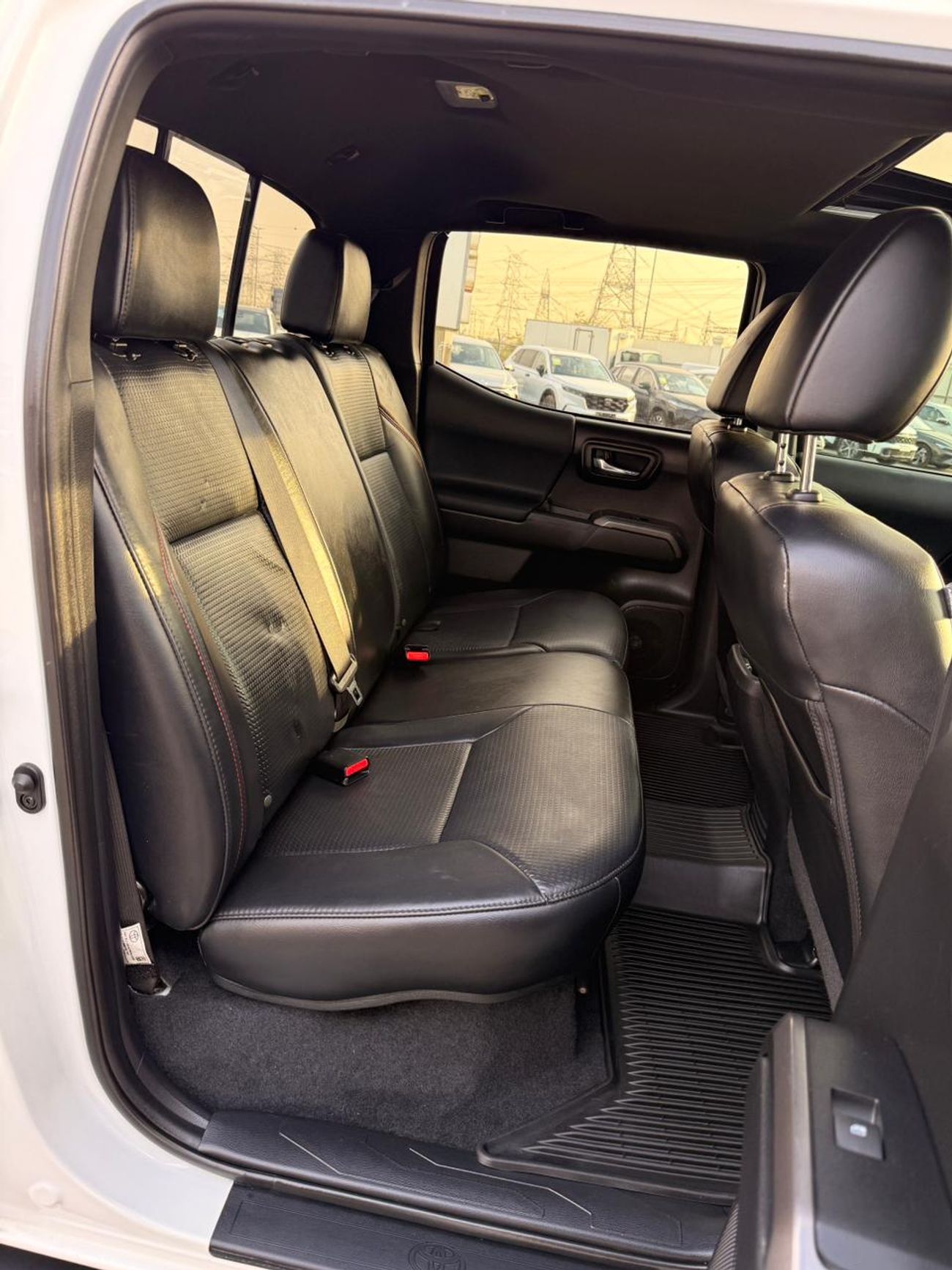 Toyota Tacoma TRD PRO 4X4 Sunroof, leather Full option