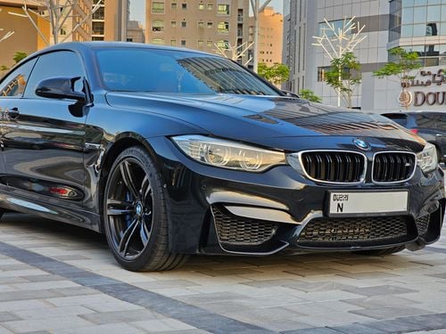 بي أم دبليو M4