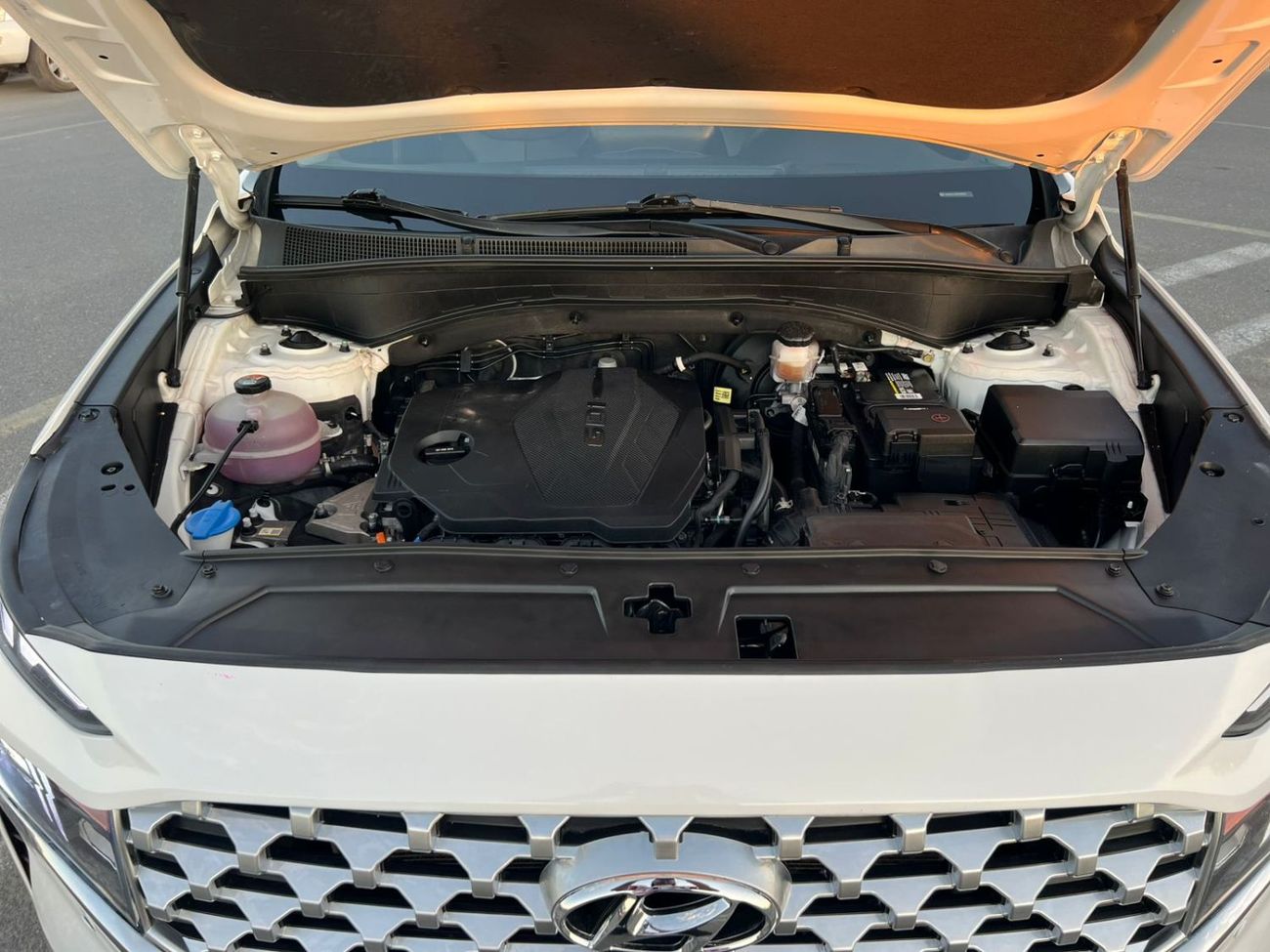 Hyundai Santa Fe 2022 Hyundai Santafe SEL  2.4L V4 - Rear Camera & Sensor - Leather Seats -