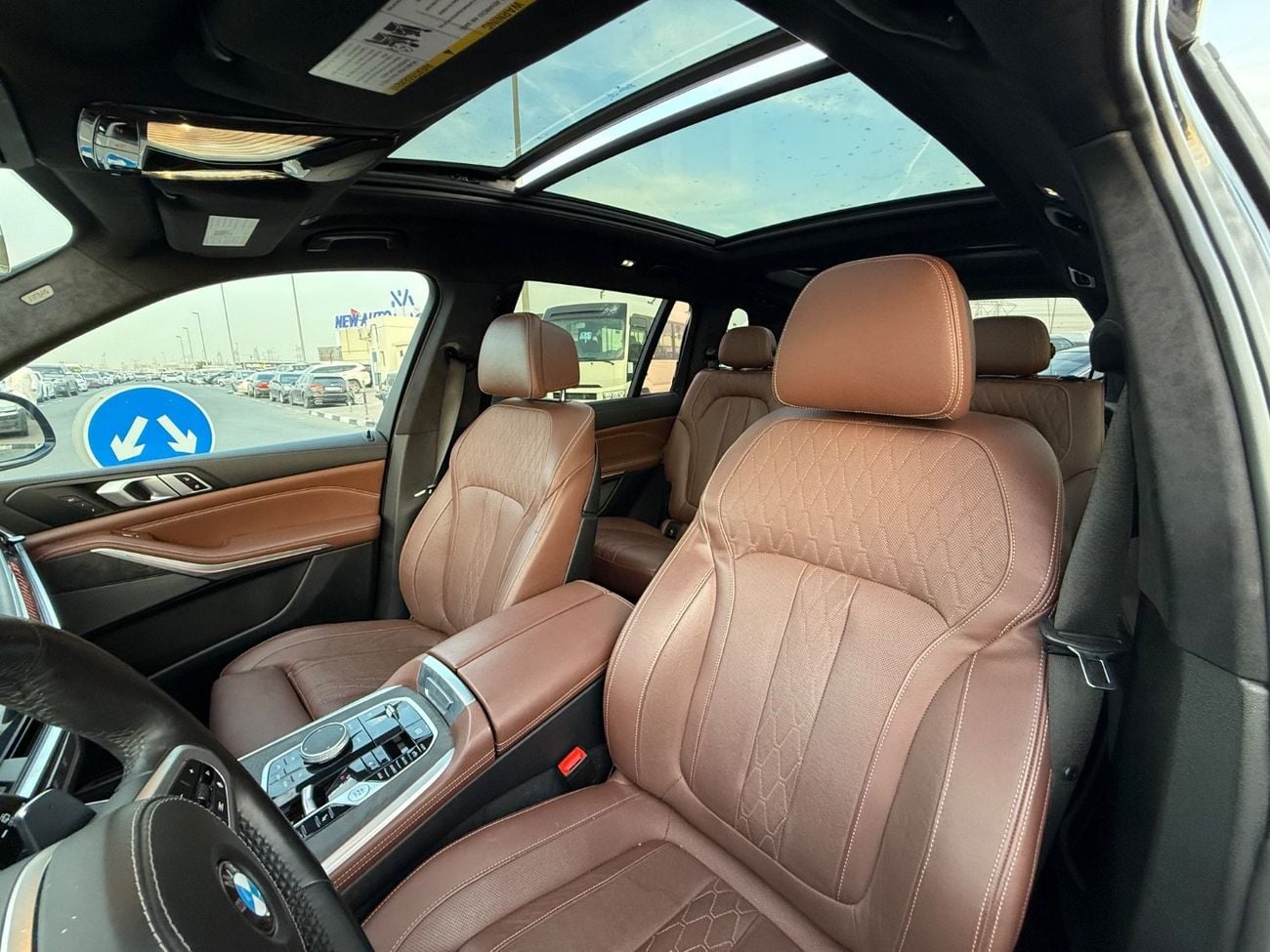 BMW X7 2023 xDrive40i Luxury M Sport Package 3.0L PANORAMA USA SPEC