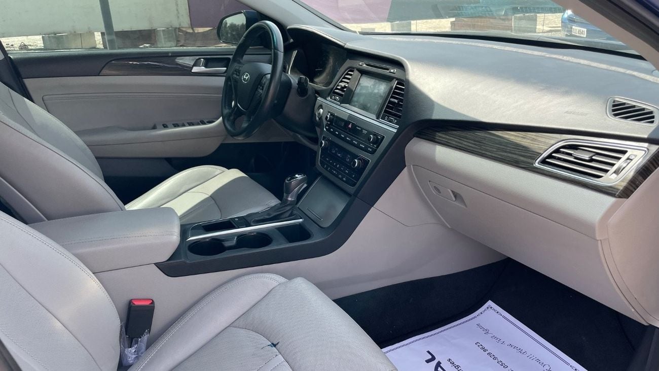 Hyundai Sonata Limited 2.4L