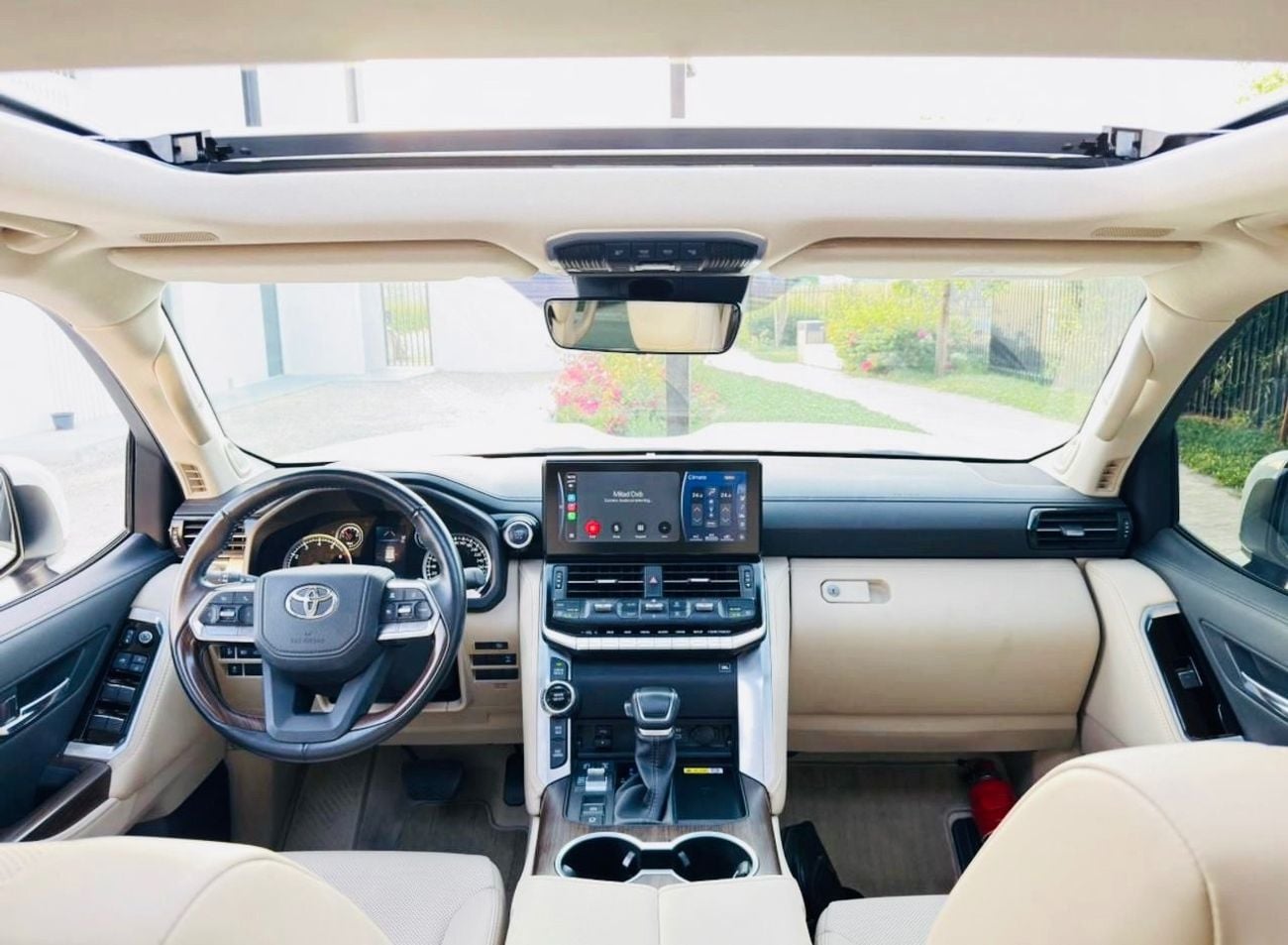 Toyota Land Cruiser Toyota landcuriser Years 2022 GXR 3.5L petrol full option automatic