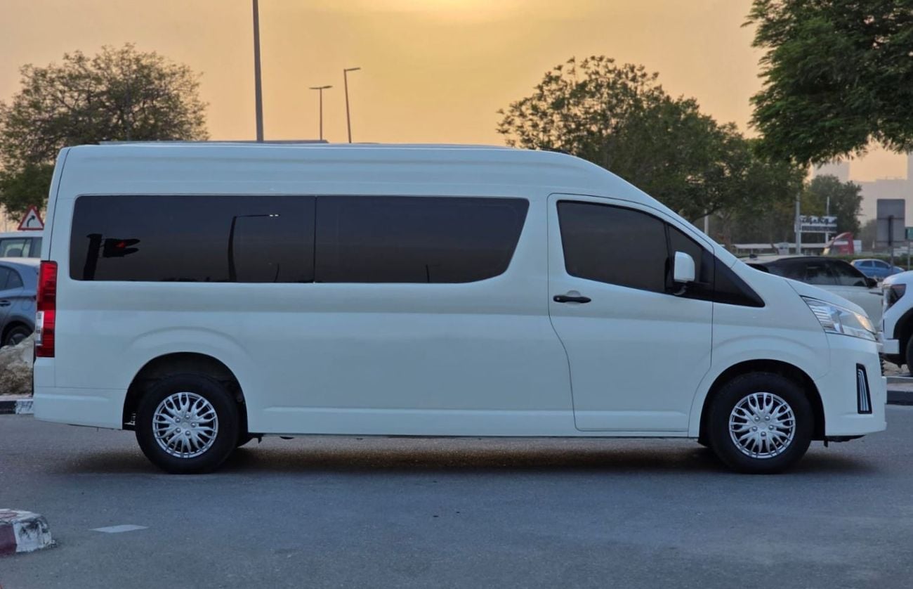 Toyota Hiace 2.8 Diesel Engine - 2WD - RHD