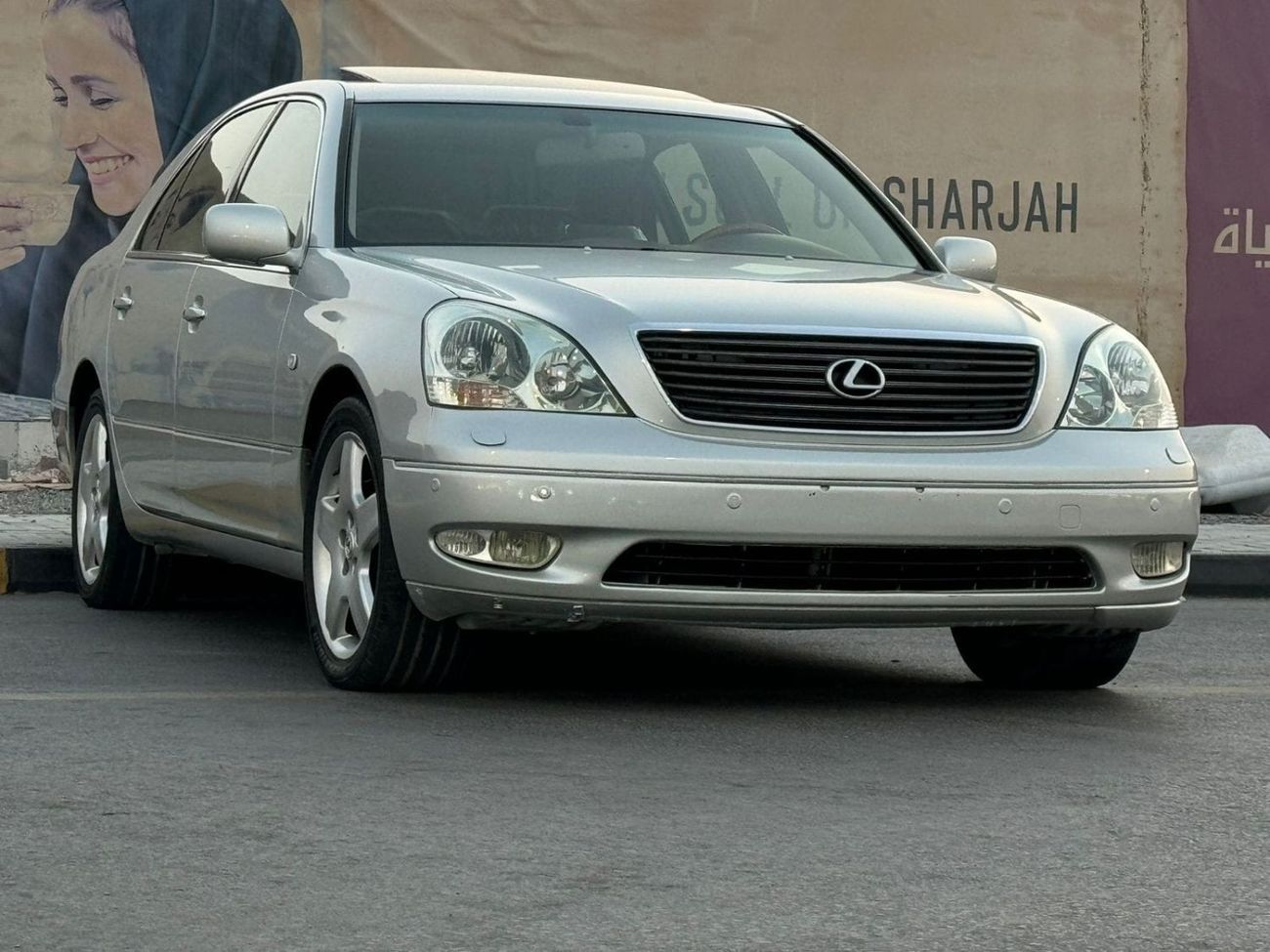 Lexus LS 430 In excellent condition and requires no expenses