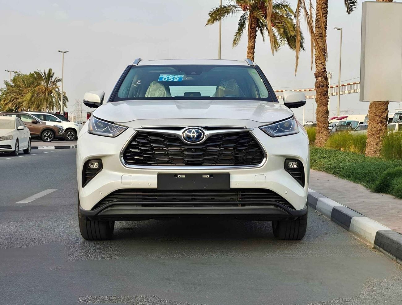 New Toyota Highlander 2.5L V4 HYBRID / LIMITED FULL OPTION / PANORAMAIC ...