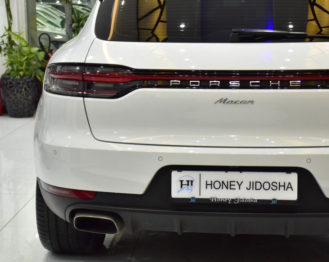 Porsche Macan EXCELLENT DEAL for our Porsche Macan ( 2020 Model ) in White Color GCC Specs