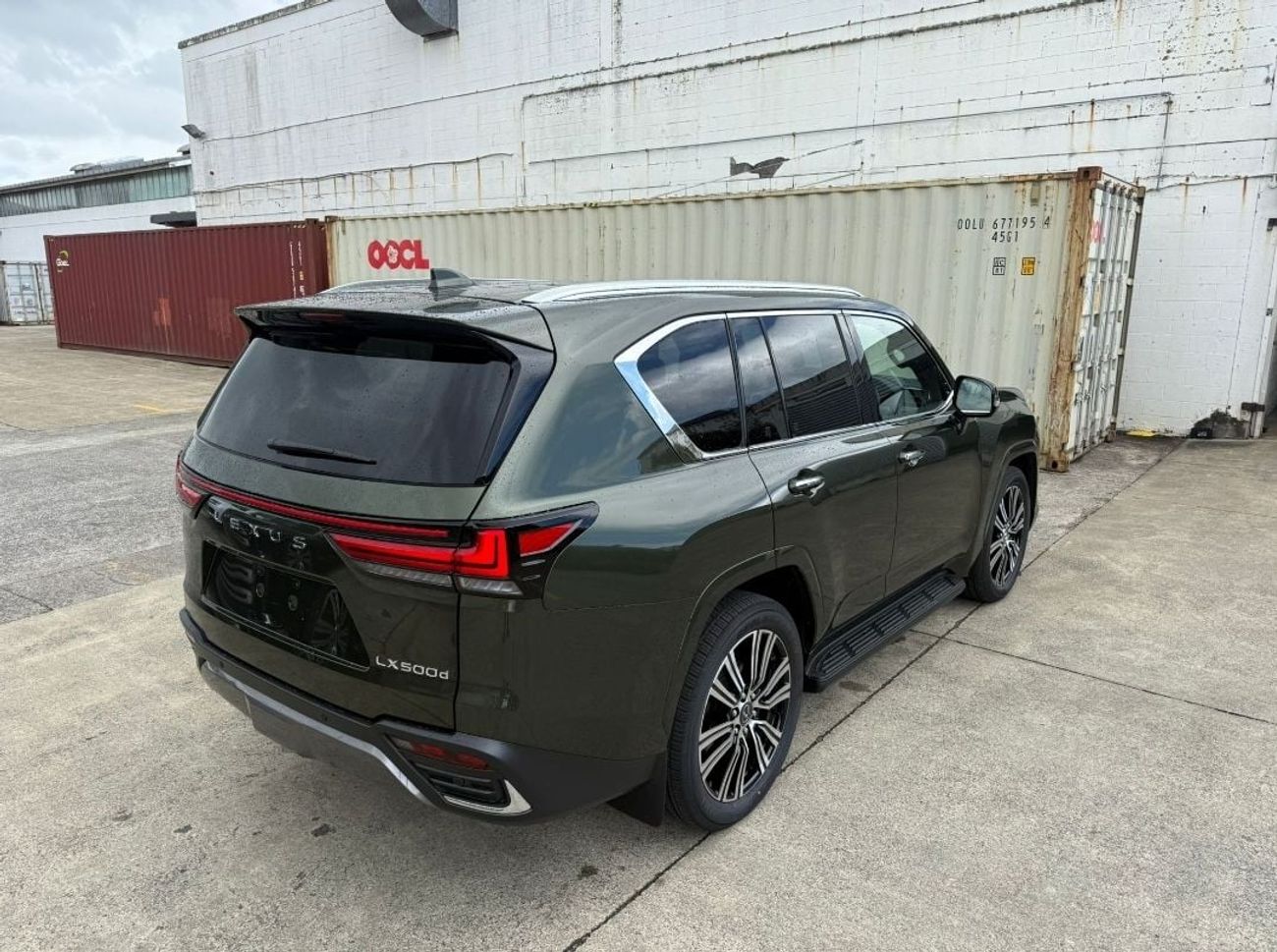 لكزس LX 500 Sports luxury model Right-Hand drive