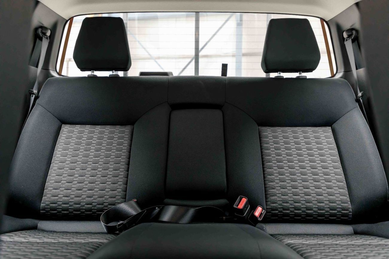 ميتسوبيشي L200 GLS 2.4L - Manual - Black Inside Black | Export Only