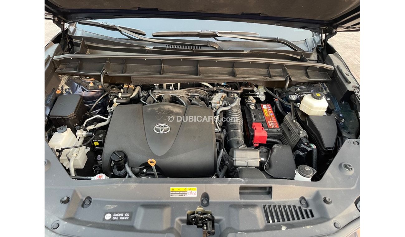 Toyota Highlander 2022 TOYOTA HIGHLANDER XLE 4x4 FULL OPTIONS IMPORTED FROM USA