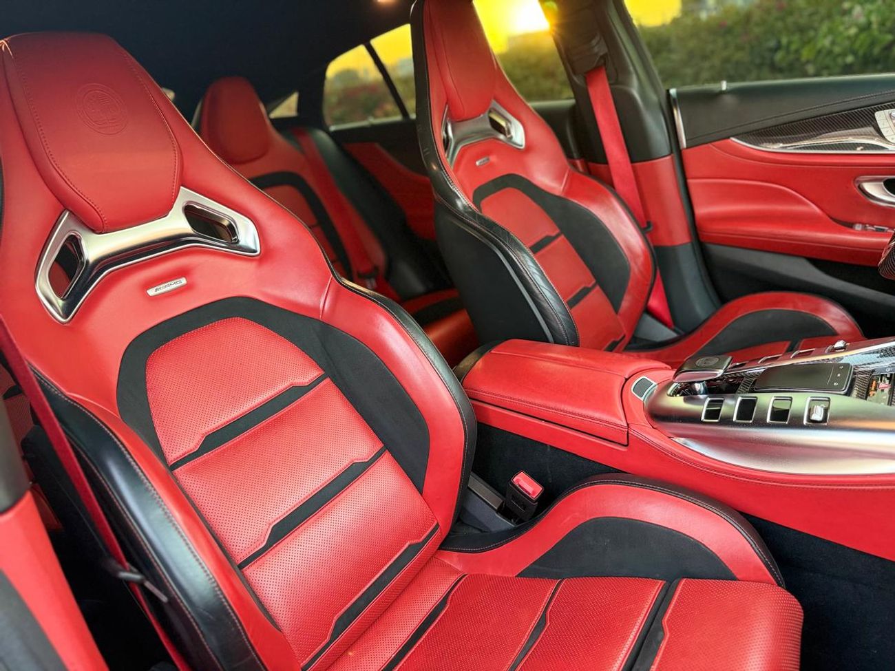 مرسيدس بنز GT 63 S 