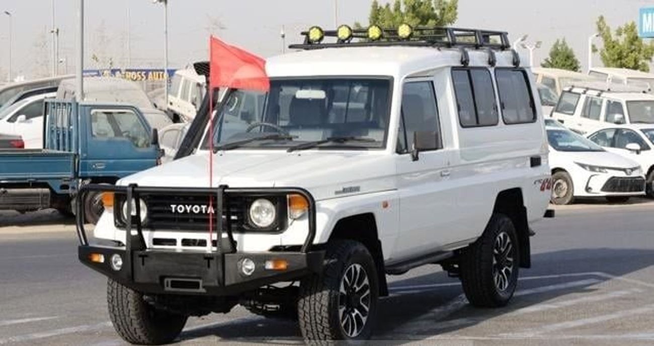 Toyota Land Cruiser 70 1992 TOYOTA LAND CRUISER FULLY LOADED 3 DOOR