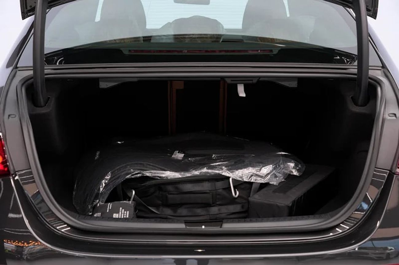 مرسيدس بنز E 200 كوبيه Summer Offer | E 200 | GCC 0km | Agency Warranty | AMG Sports Package