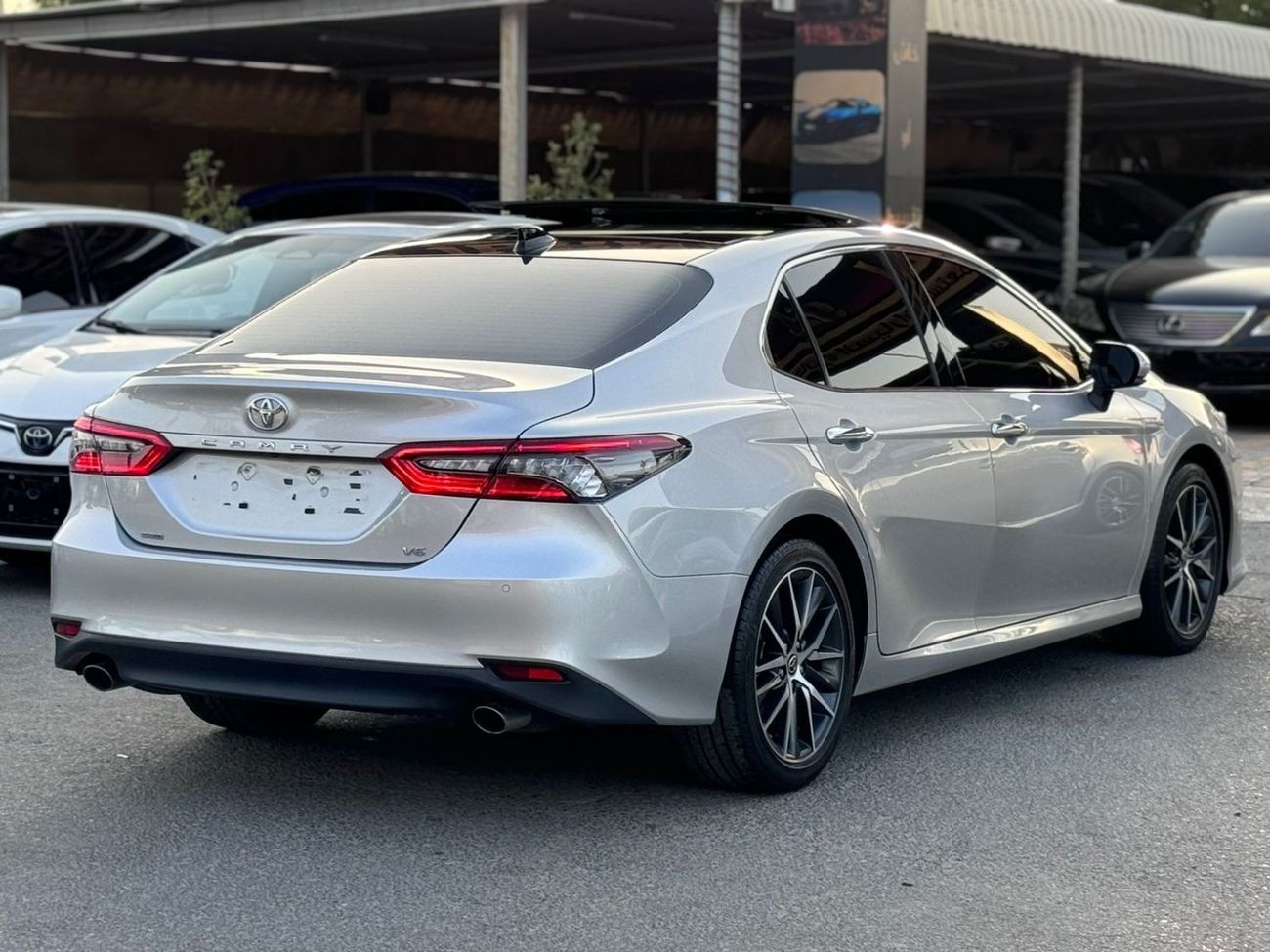 تويوتا كامري SE+