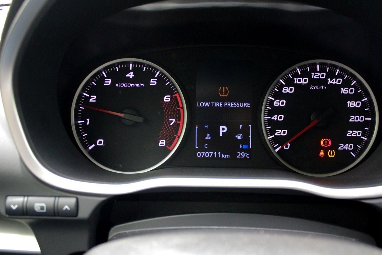 Mitsubishi Eclipse Cross 1.5T GLS (Mid Option)