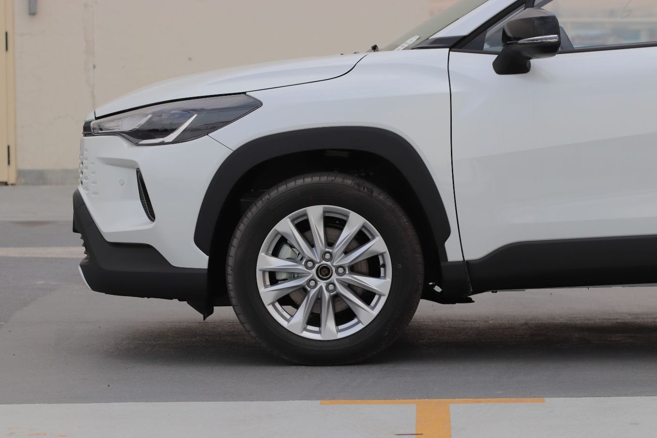 تويوتا كورولا كروس 2.0L HYBRID FACELIFT , LEATHER SEAT, ELECTRIC BACK DOOR MODEL 2025