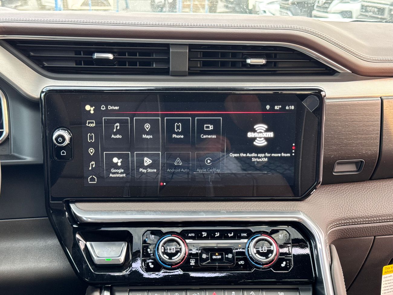 جي أم سي سييرا Denali Duramax Turbo Diesel Brand New 0Km