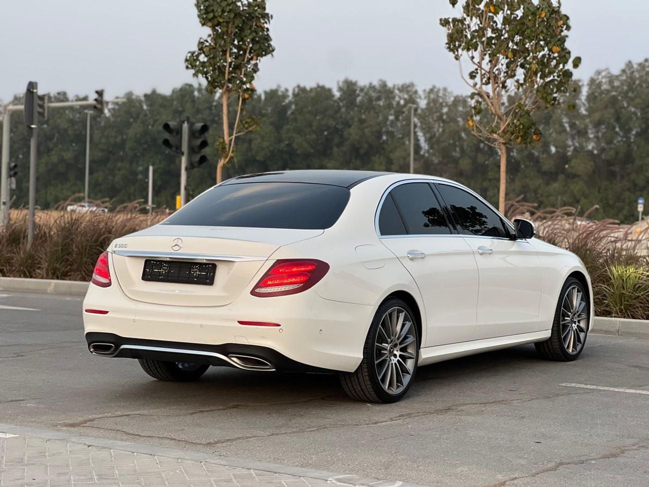 Mercedes Benz E300 AMG