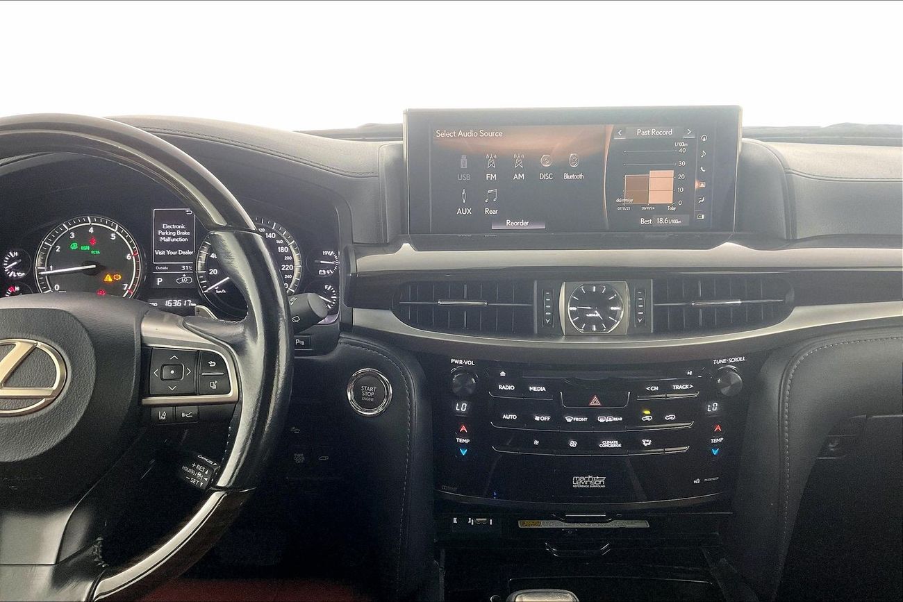 لكزس LX 570 Platinum | شامل الضمان | 0 ﺪﻔﻋﺓ ﺃﻮﻟﻯ