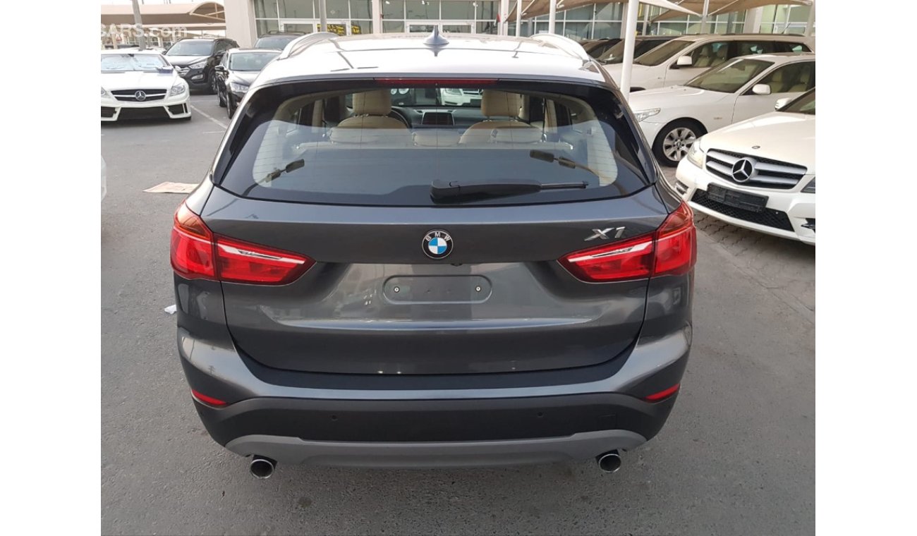 BMW X1 model 2017 GCC car prefect condition no need any maintenance full option full service full ser