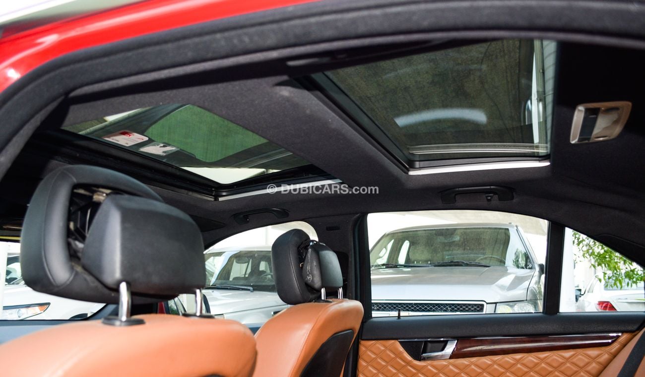 Mercedes Benz C300 C300 2009 model red color imported number one panorama leather and cruise control