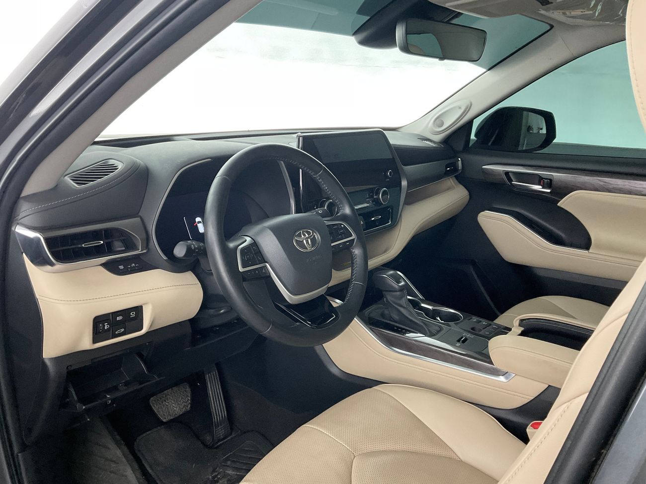 Toyota Highlander VXR | National Day Celebration | Guaranteed Warranty | 0 Down Payment