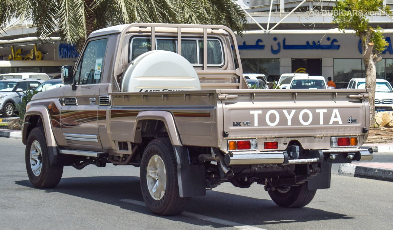 Toyota Land Cruiser Pick Up LX V6 4WD