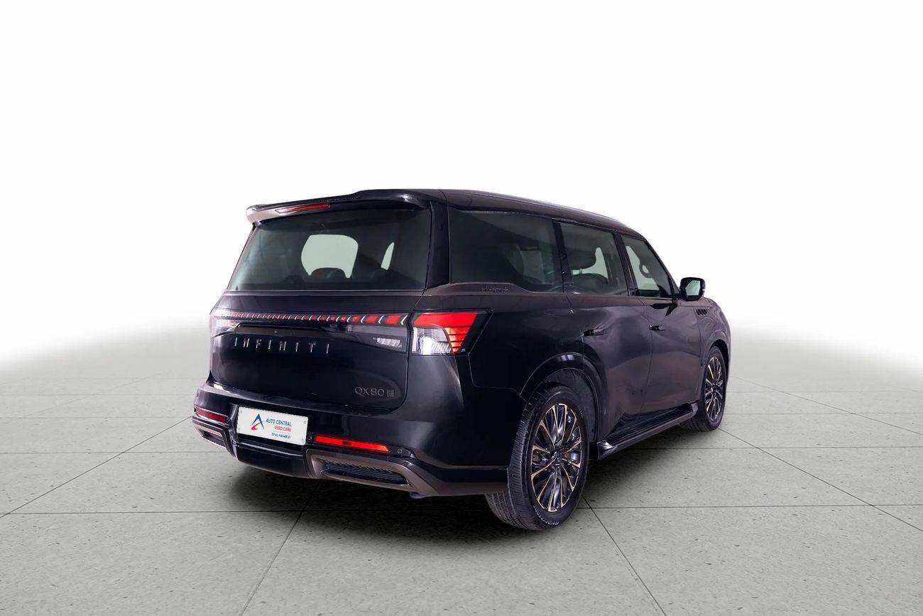 إنفينيتي QX80 AUTOGRAPH CAPTAIN CHAIRS AUTOGRAPH 3.5