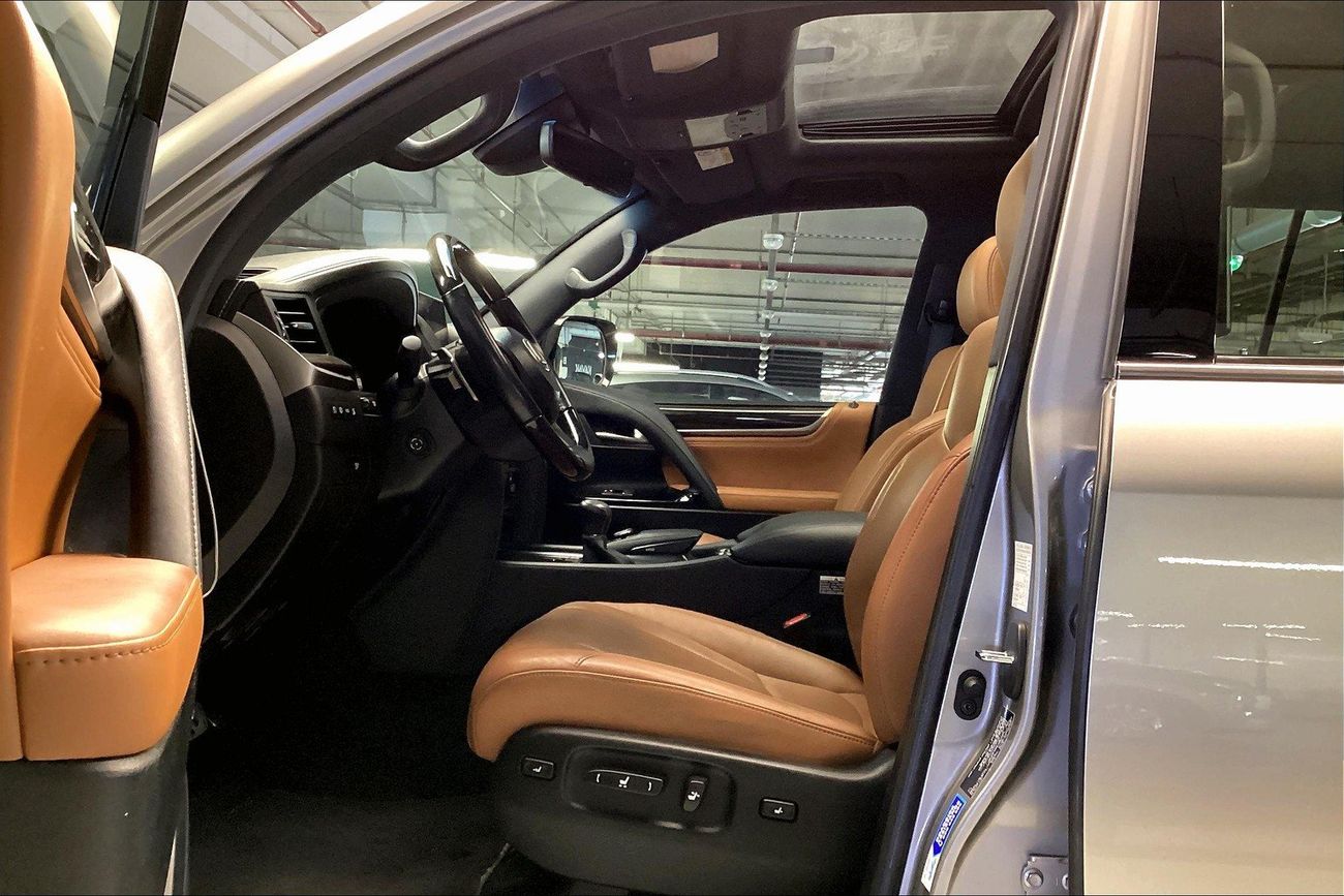 لكزس LX 570 Signature | شامل الضمان | 0 ﺪﻔﻋﺓ ﺃﻮﻟﻯ