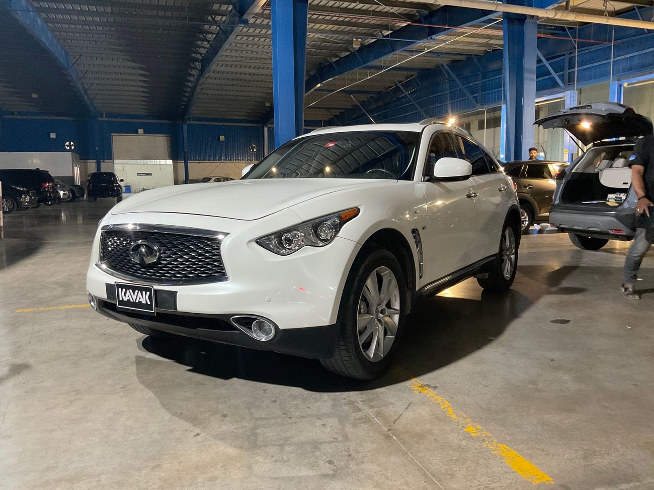 إنفينيتي QX70 Luxury / Luxe Sensory | شامل الضمان | 0 ﺪﻔﻋﺓ ﺃﻮﻟﻯ