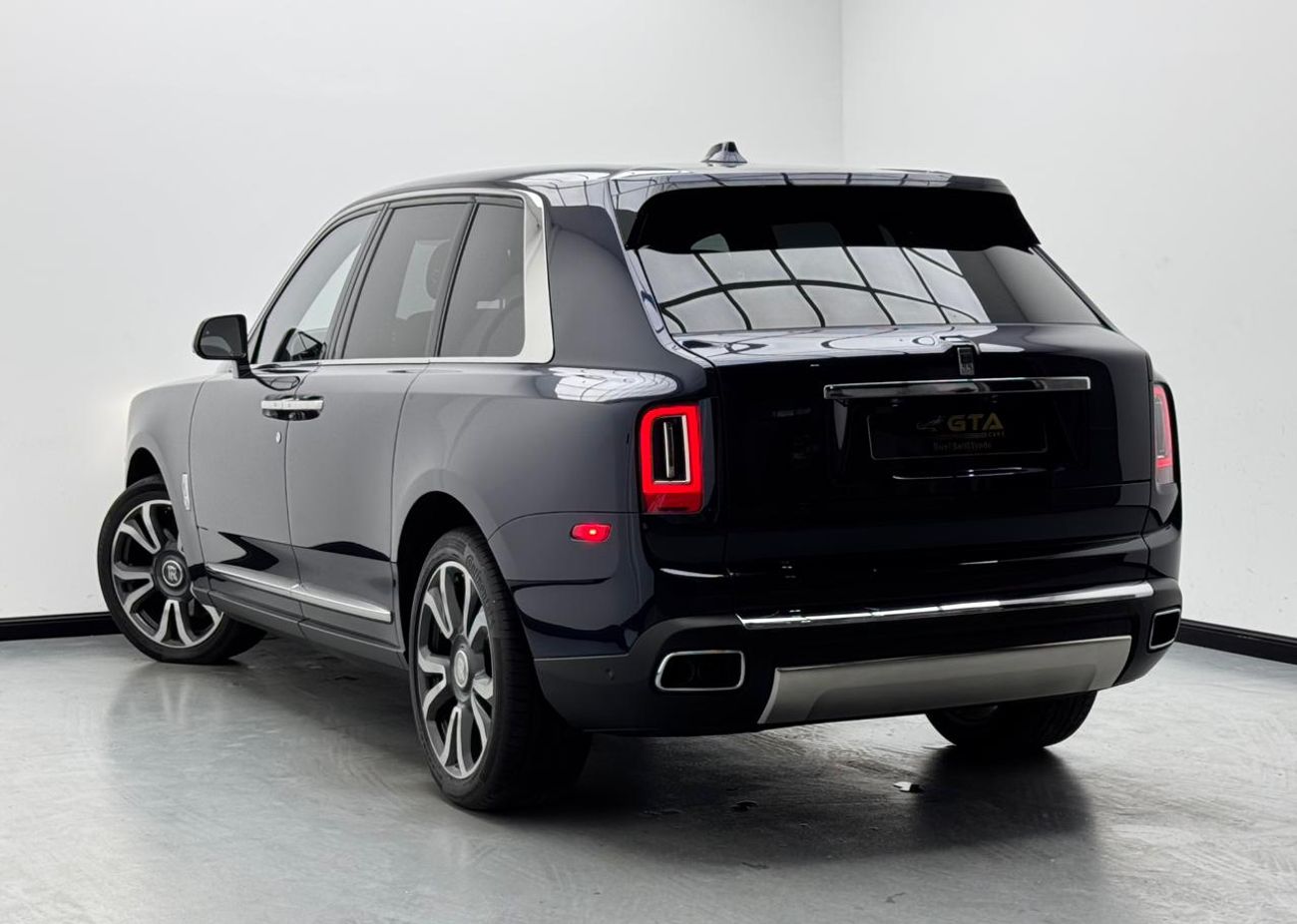 رولز رويس كولينان 2023 Rolls-Royce Cullinan, Rolls-Royce Service History, 1 Year Warranty, Excellent Condition
