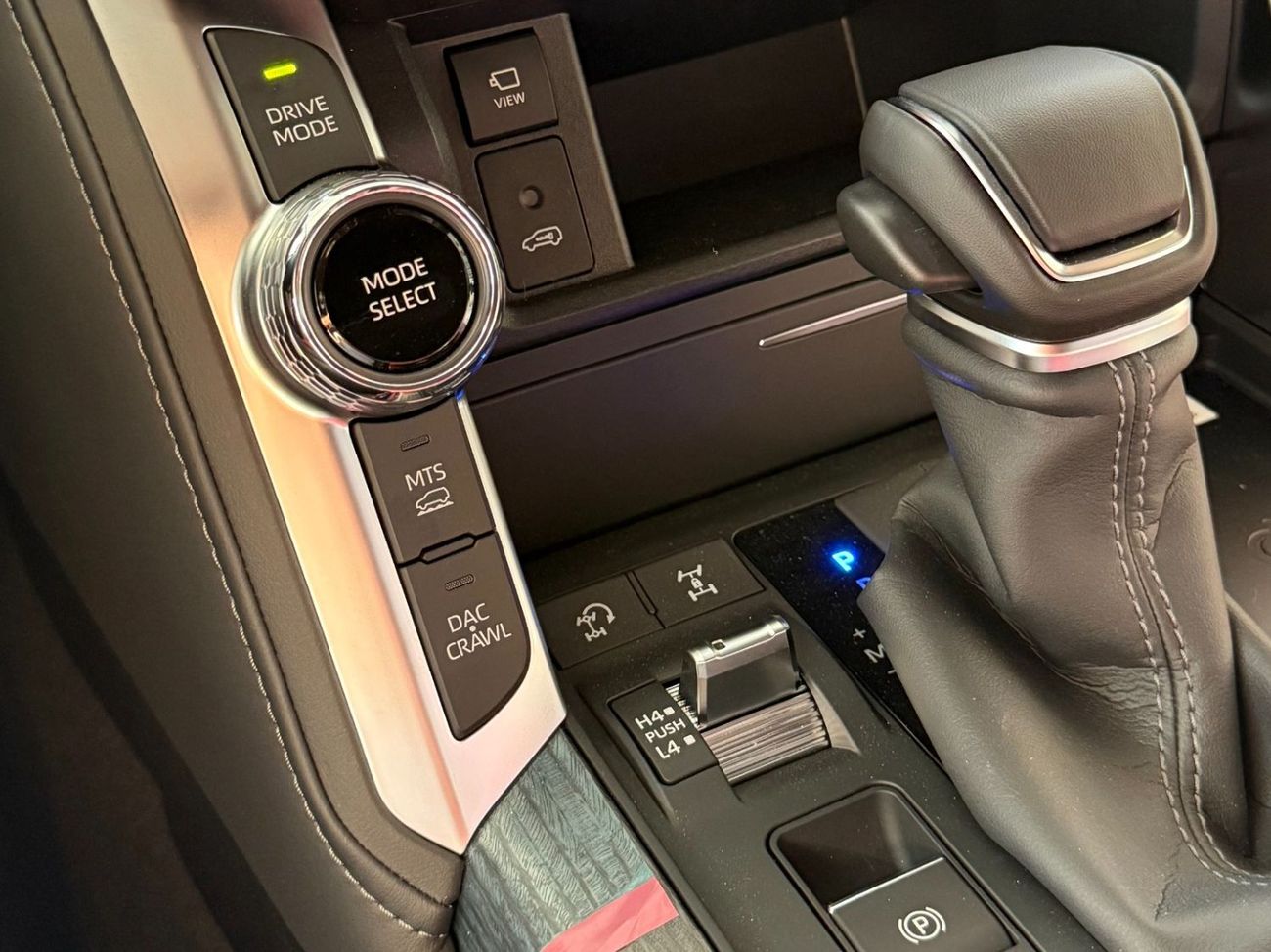 تويوتا لاند كروزر 2026 LAND CRUISER 300 GR SPORT 3.3 DIESEL **EXPORT ONLY**التصدير فقط خارج الخليج***