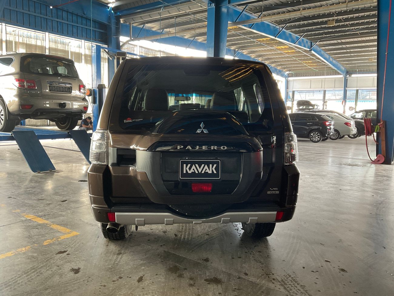 Mitsubishi Pajero GLS Lowline | National Day Celebration | Guaranteed Warranty | 0 Down Payment