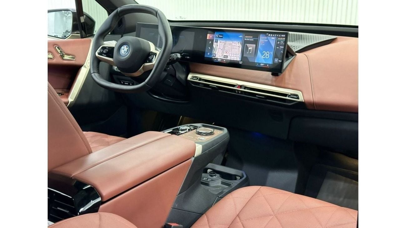 BMW iX 2023 BMW IX XDrive50 Sport Suite Edition, 6 Years Agency Warranty + 5 Years Service Contract, GCC