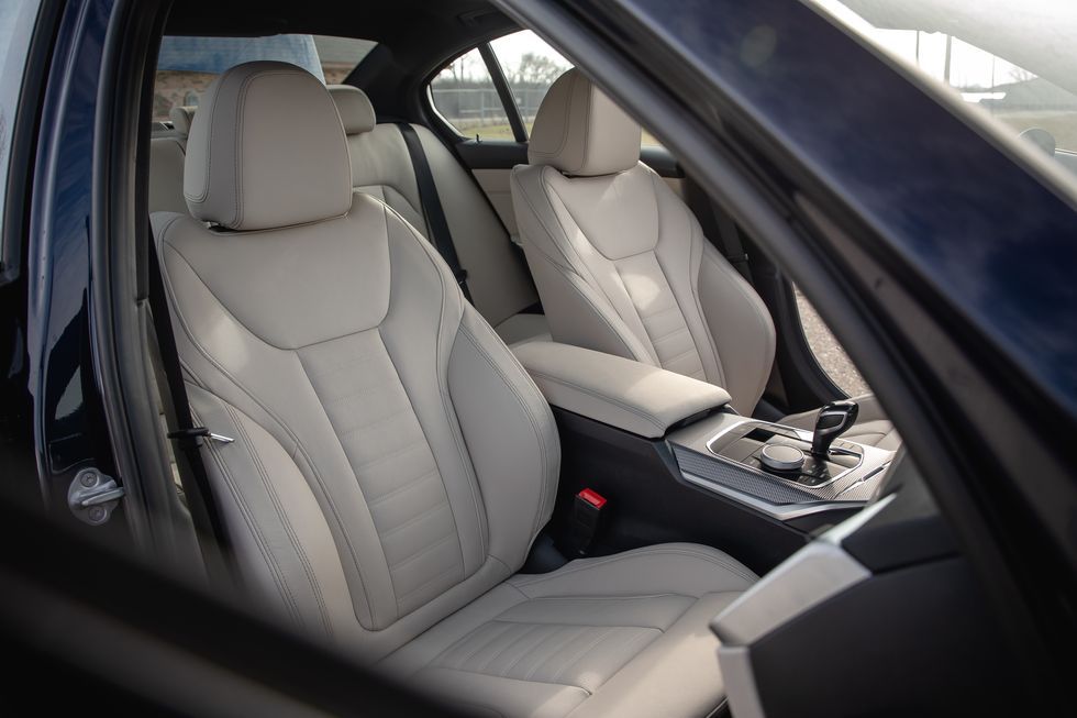 BMW M340i Price in UAE, Images, Specs & Features