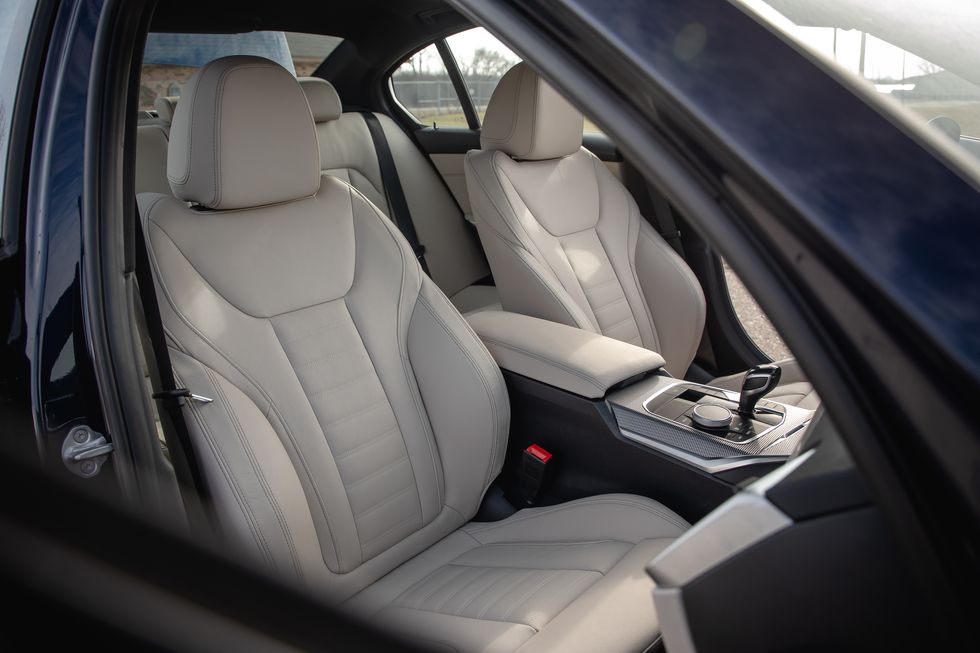 BMW M340i interior - Seats