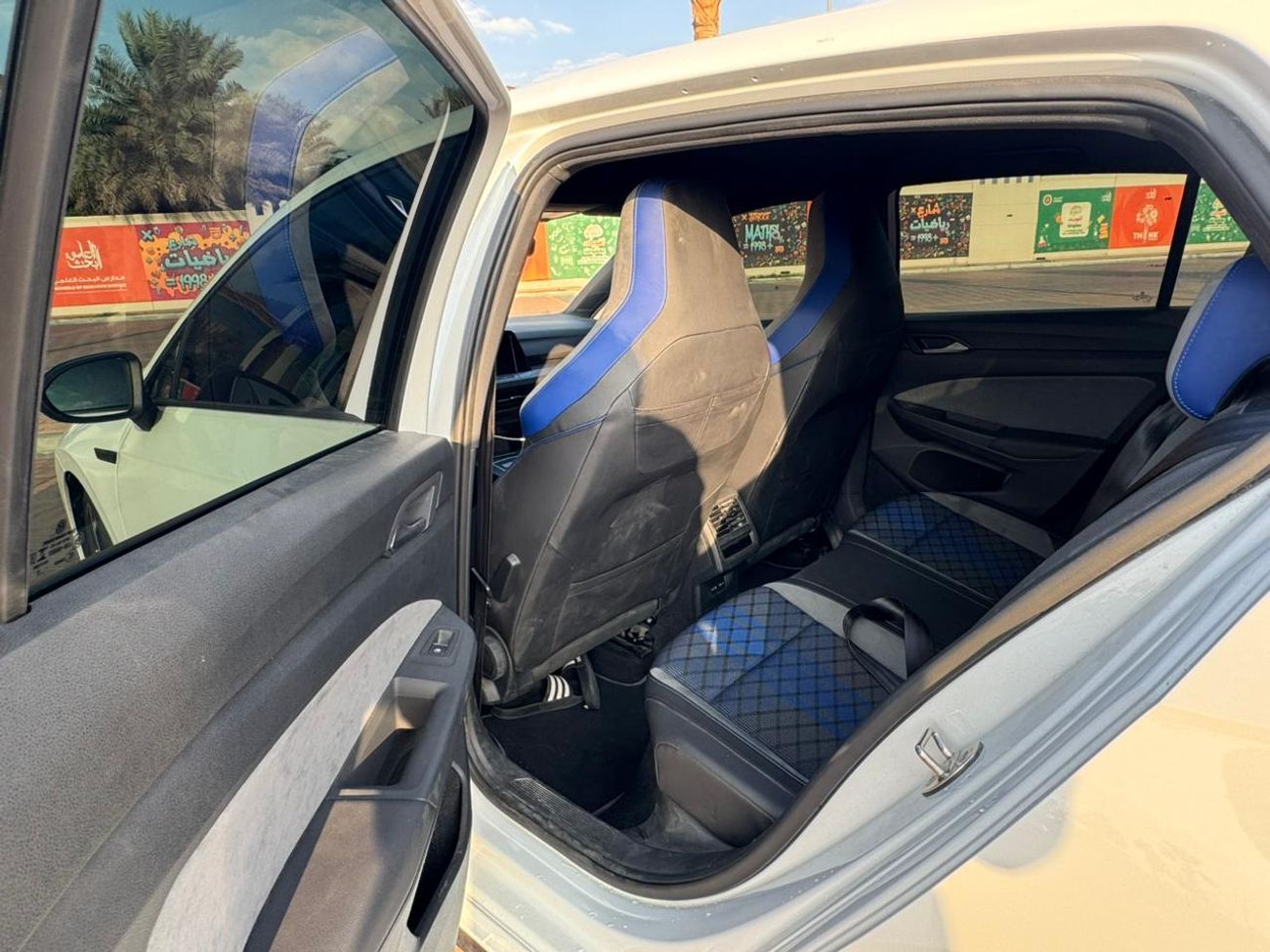 Volkswagen Golf R Base 2.0T 2022 VW Golf R – Turbo, AWD, Sporty Performance