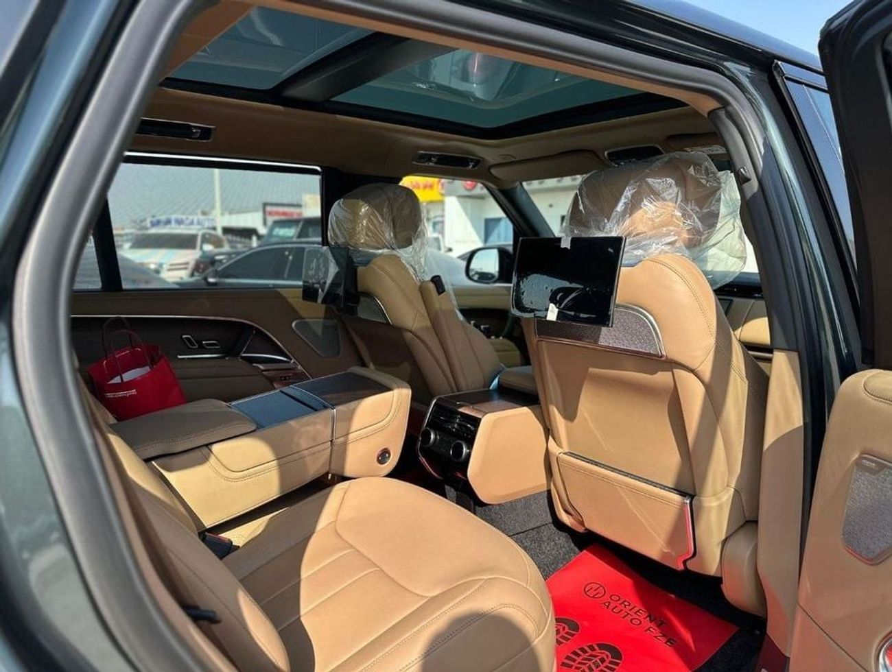 لاند روفر رينج روفر Brand NEW LWB Autobiography P530 4.4L European spec