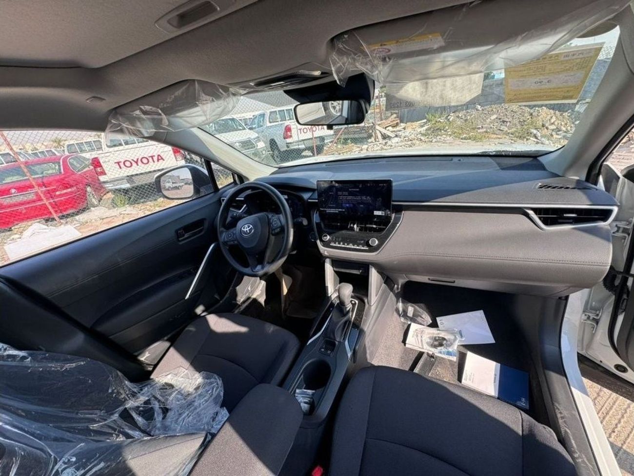 تويوتا كورولا كروس Horsepower 122 hp (121 bhp)  4Cylinders  Torque 142 Nm Fuel Petrol