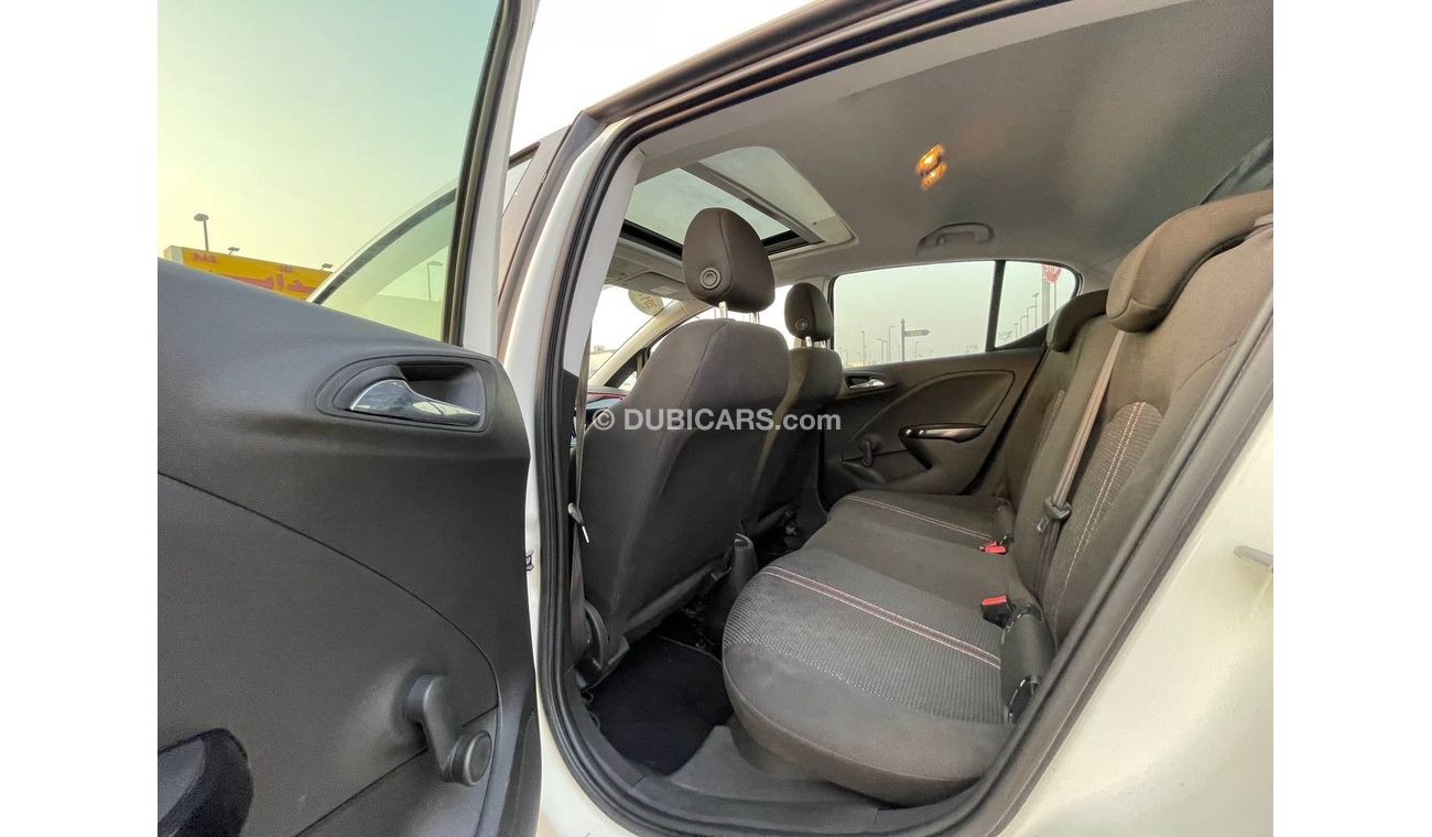 أوبل كورسا اوبل كورسا 2017ابيض فل اوبشن بحالة ممتازبدون حوادث