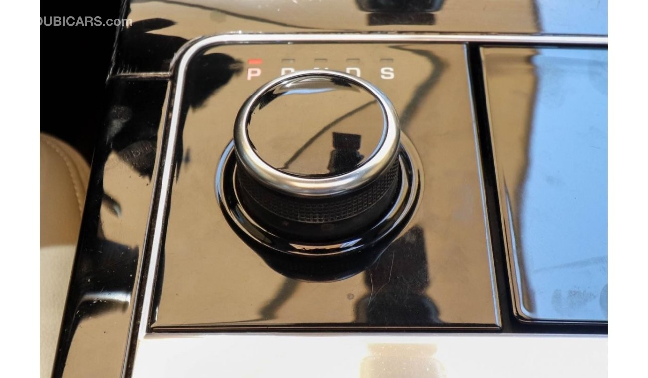 Land Rover Range Rover Velar P380 SE L560