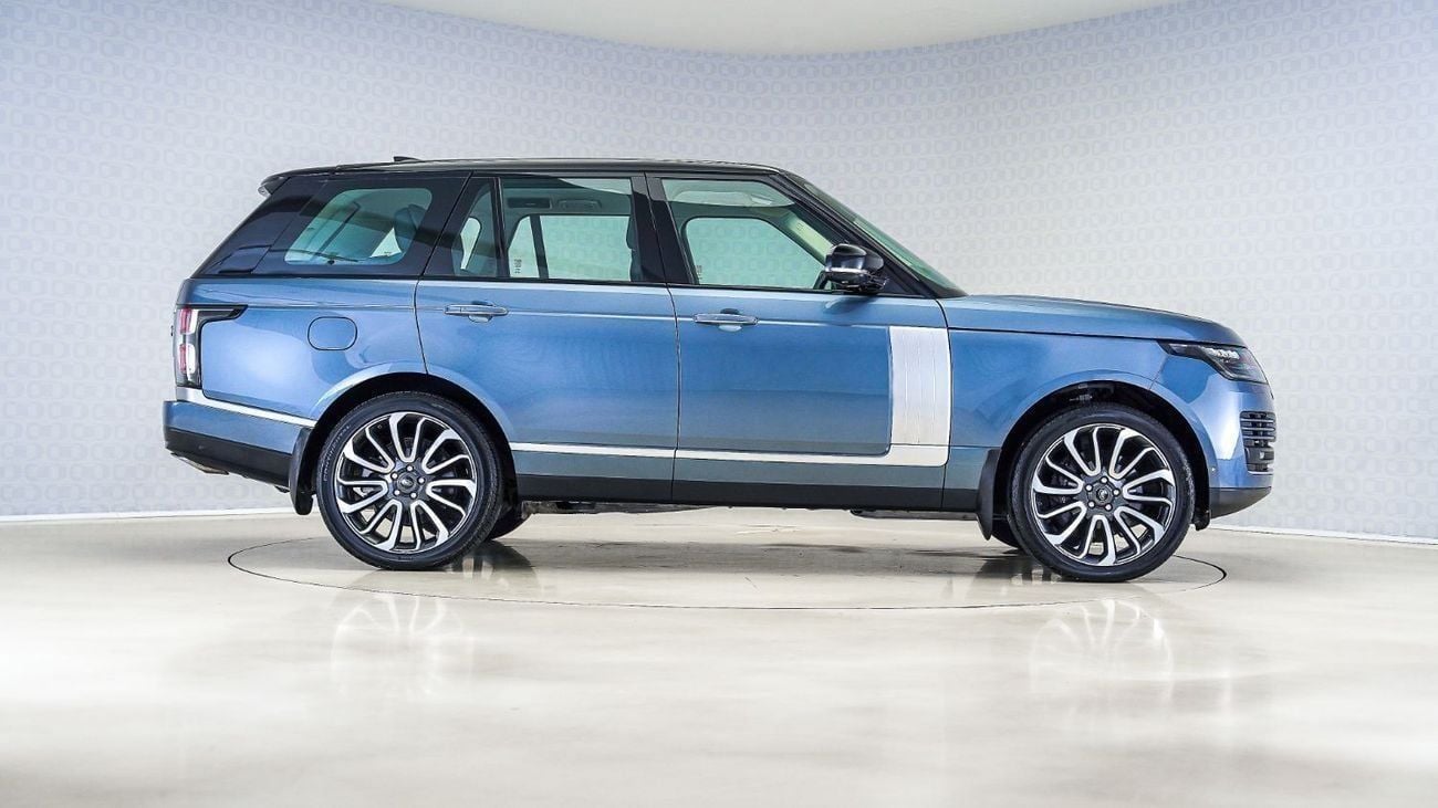 Land Rover Range Rover Vogue SE 5.0L UAE's Very Best Example | 2 Years Free Servicing | AED 5,572 Per Month