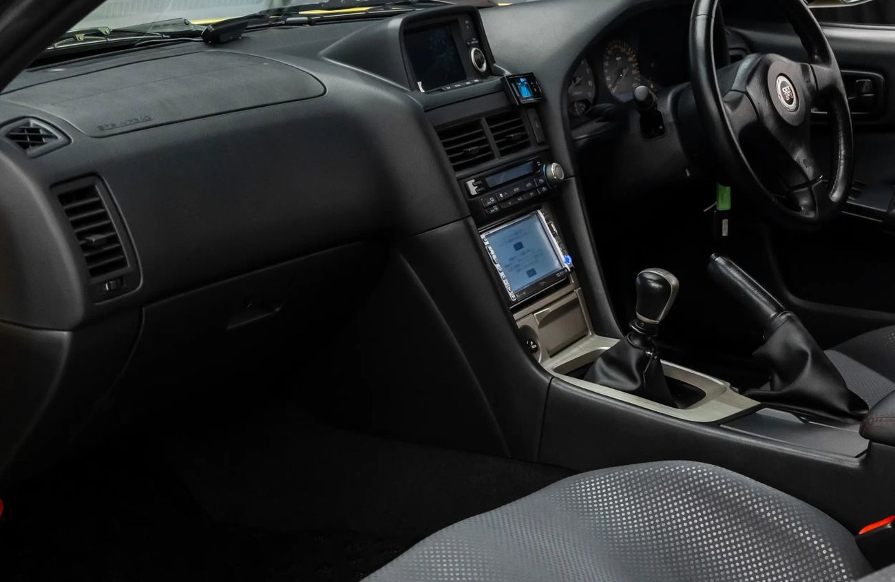 نيسان جي تي ار 2.6L I-6 Turbocharged Engine