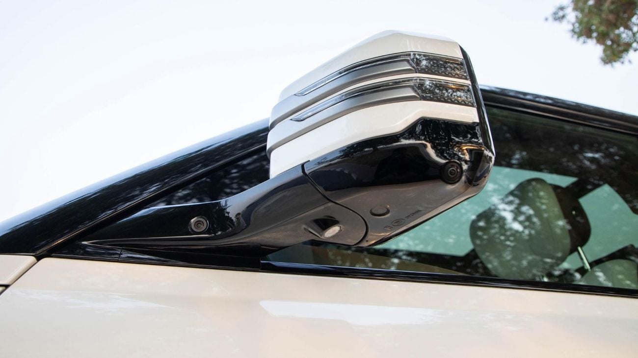 يانغوانغ U8 DM-i PREMIUM EDITION | 22" Alloy with Float Mode | 2025 | For Local Registration +10%