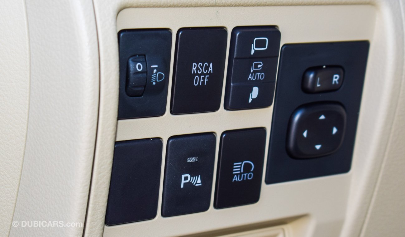 Toyota Land Cruiser VXS 5.7L PET-AT-21YM (FOR EXPORT)