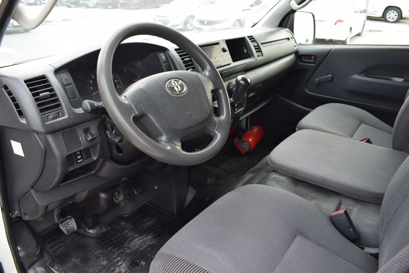 Toyota Hiace GLS
