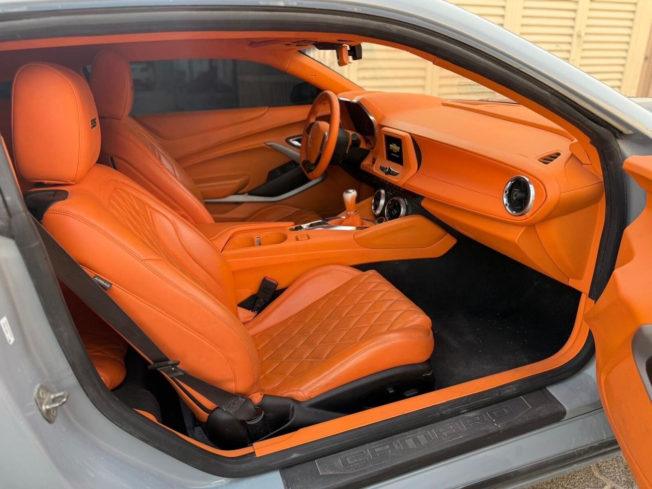 Chevrolet Camaro v6 manual RS LT