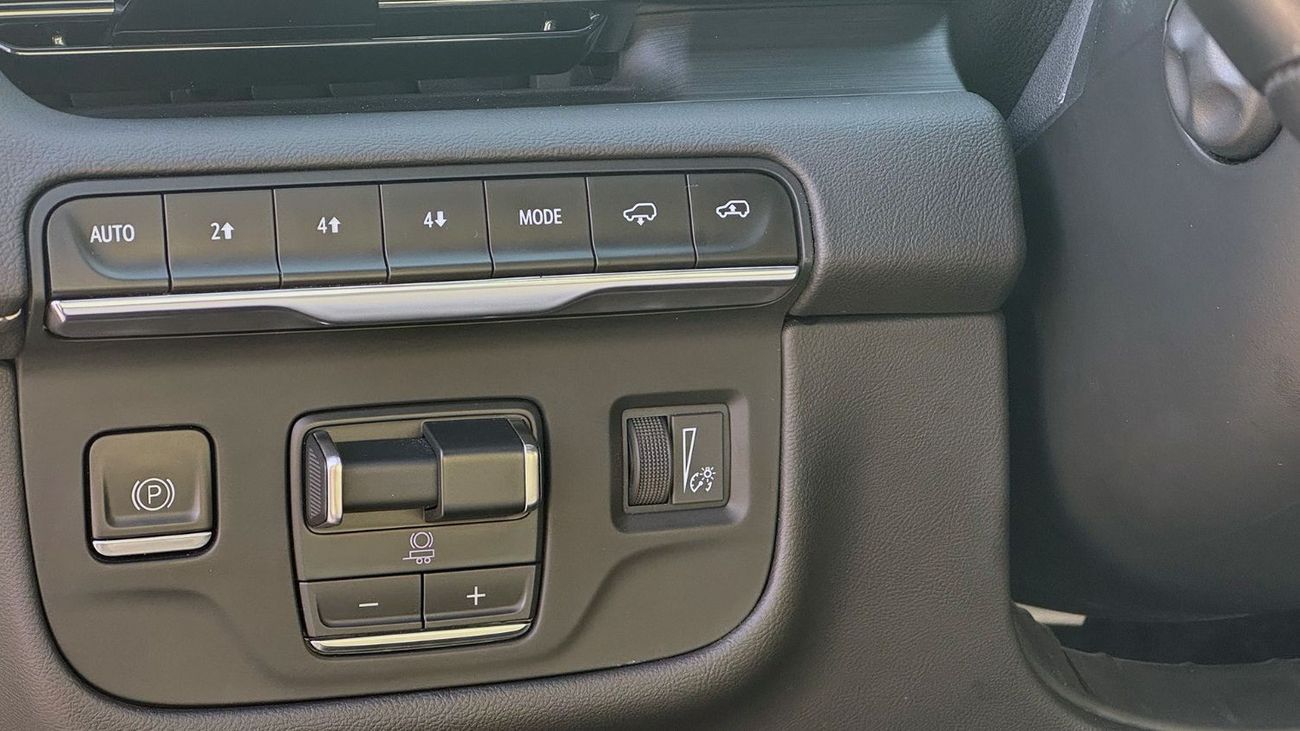 Cadillac Escalade Sport 2023 Agency Warranty GCC Low Mileage Full Service History